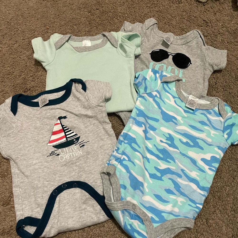 Baby Kiss shirts set of 4 plus one free of my choice!
